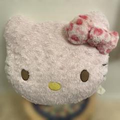 【サンリオ】ハローキティのふかふかのクッション