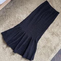 ETRE TOKYO 黒いフレアスカート フリル裾