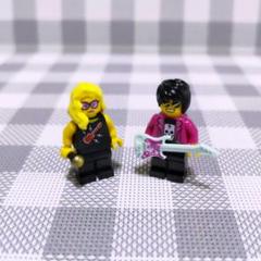 【新品】LEGO　パーツ　ミニフィギュア ロックバンド　男女セットのサムネイル