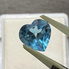 天然石ルース　ブルートパーズ　ハートカット　3.8ct 10×10mm 大粒
