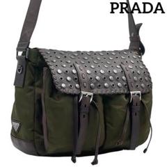PRADA プラダ ショルダーバッグ 斜めがけバッグ スタッズ メッセンジャー
