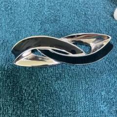 【極希少・美品】GIVENCHY ブローチ バタフライモチーフ シルバーカラー 楽天市場】ジバンシー（ブローチ｜レディースジュエリー