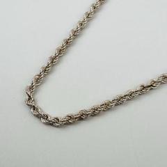 美品　ウノアエレ ツイストチェーン ネックレス シルバー925 イタリア製　ロゴ 美品 ウノアエレ ツイストチェーン ネックレス シルバー925