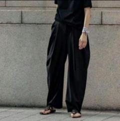 新品未使用　deres デレス　drape pants ドレープパンツ　ホワイト 新品未使用 deres デレス drape pants ドレープパンツ ホワイト