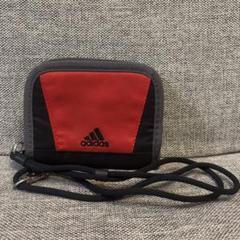 adidas　アディダス　財布　キッズ　子ども用