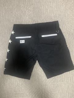 V12 星柄ショートパンツ 黒 V12 星柄ショートパンツ 黒 - メルカリ