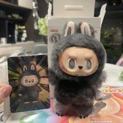 2025年最新】Popmart labubu the monsters 新品未開封の人気