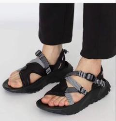 NIKE オニオンタストラップ付きスポーツサンダル 黒