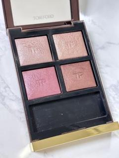 未使用　TOMFORD　アイカラークォード　イヴサンローラン　テントインバーム TOM FORD BEAUTY・SUQQU・M・A・C・YVES SAINT LAURENT BEAUTEの
