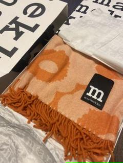 marimekko オレンジ フリンジマフラー