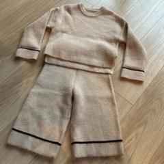ニットセットアップ　ベージュ