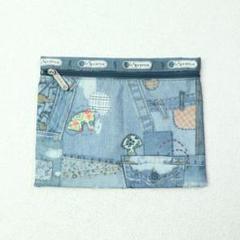 HA1229 LeSportsac レスポートサック　ポーチ