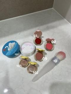ラデュレ コスメセット チーク ブラシ リップバーム アイシャドウ 限定品 ラデュレ コスメセット チーク ブラシ リップバーム アイ