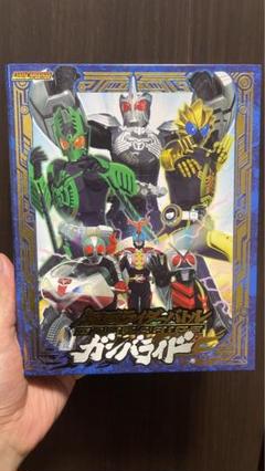 ガンバライド1弾～S2弾までのLR全92種 バインダー付き ガンバライド1弾～S2弾までのLR全92種 バインダー付き