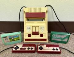初代ファミコン本体　任天堂　ソフト２点　セット ファミリーコンピュータ ゲーム