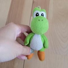 ユニバーサル　USJ ヨッシー　キーホルダー　マリオ　Nintendo
