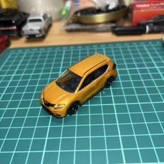 トミカ 日産　エクストレイル　カスタム