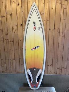 極上品NSP サーフボード6'8ft ケース付きすぐ使える人気スペック