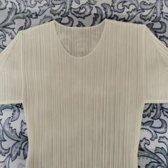 2025年最新】ISSEY MIYAKE レディース 半袖(Tシャツ) Tシャツ