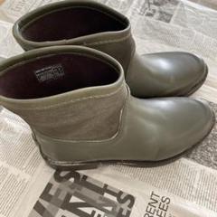 UGG オリーブグリーン ショートレインブーツ UGG オリーブグリーン ショートレインブーツ