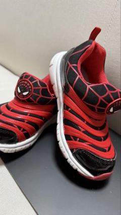 スパイダーマン キッズシューズ 赤黒　約19センチ
