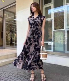 【SALE】SNIDEL プリーツプリントワンピース ウサギオンライン限定 00サイズあり】プリーツプリントワンピース（マキシ丈/ロング