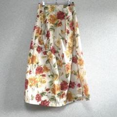 ぎゅな☺︎　 コムデギャルソン 花柄　ティアード　中綿　スカート　変形 コムデギャルソンCOMME des GARCONS 花柄レース中綿ボリューム