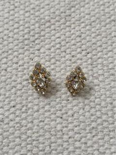 ピアス