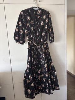 INGEBORG さくらんぼ&ブーケ柄 七分袖ワンピース ピンクハウス INGEBORG さくらんぼ&ブーケ柄 七分袖ワンピース ピンクハウス
