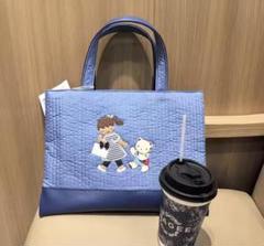 新品タグ付き　familiar ファミリア　ピオヌンナル　ポーチ ネイビー pionunnal × familiar バッグ ピオヌンナル ネイビー