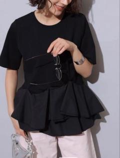 ⭐︎現行品⭐︎アルページュストーリーオリジナル　ペプラムカットソーブラック　M ⭐︎現行品⭐︎アルページュストーリーオリジナル ペプラム