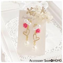 ビジュー・:*パール♡ピンクローズ・:*ハンドメイドピアスorイヤリング♡