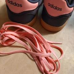 adidas ピンク シューレース