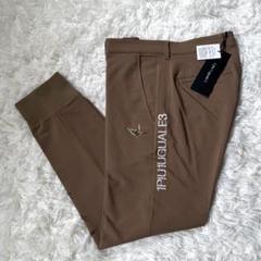 【未使用品】1PIU1UGUALE3 GOLF ロゴ刺繍 クリース スラックス7 未使用 1PIU1UGUALE3 GOLF 7 オフホワイト ロゴ刺繍 センター