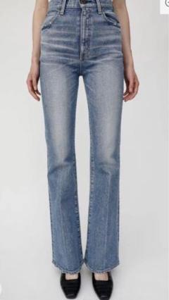 ☆moussy☆mvsフレアデニム24 美品 MOUSSY MVS FLARE 24 フレア ジーンズ デニム パンツ マウジー