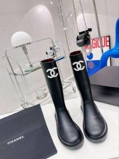 シャネル長靴 CHANEL シャネル レインブーツ 長靴 37 - メルカリ