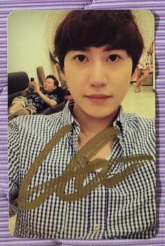 Super Juniorスーパージュニア  キュヒョン 直筆サイン入り写真パネル キュヒョン直筆サイン入り2Lサイズ写真…SUPER JUNIOR…Kyuhyun