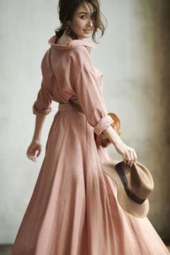 新品タグ付き JUSGLITTY♡ベルテッドシャツ セットアップ キャメル