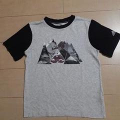 adidas 山グラフィック Tシャツ