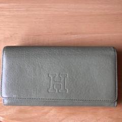 ヒロフ長財布