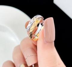 シャネル新品　ココクラッシュポーチ　ノベルティ　箱付き非売品 2025年最新】ノベルティ chanel ココクラッシュの人気アイテム