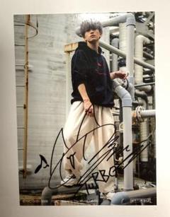 小笠原仁 直筆サイン入りブロマイド 小笠原仁 TURBO CD 特典 サイン入り写真 - メルカリ