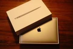 美品！　Apple MacBook Air M1 13.3インチ メモリ8GB