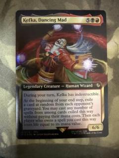 MTG 混沌もたらす者、ケフカ　拡張アート　foil 英語版 MTG 混沌もたらす者、ケフカ 拡張アート foil 英語版 - メルカリ