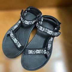 TEVA ブラック スポーツサンダル