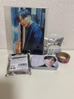 ITEM コスメ　ポーチ　未使用　工藤大輝 item ポーチ 工藤大輝 - メルカリ