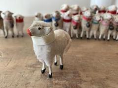 * antique sheep ❀ イースターの羊さん ( 赤いリボン ୨୧) クリームリボンちゃん アンティーク ビンテージ ひつじ 羊 sheep