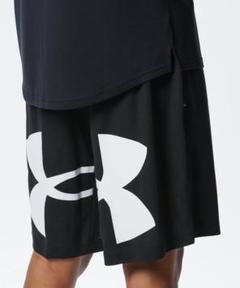 Under Armour ベースライン ショーツ ビッグロゴ バスパン 黒 M
