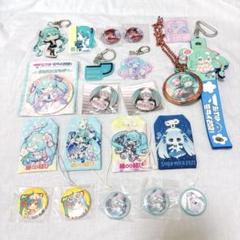 初音ミクセット キーホルダー お守り アクリルキーホルダー 缶バッジ ステッカー