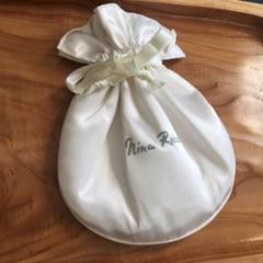 Nina Ricci サテン巾着袋 ホワイト